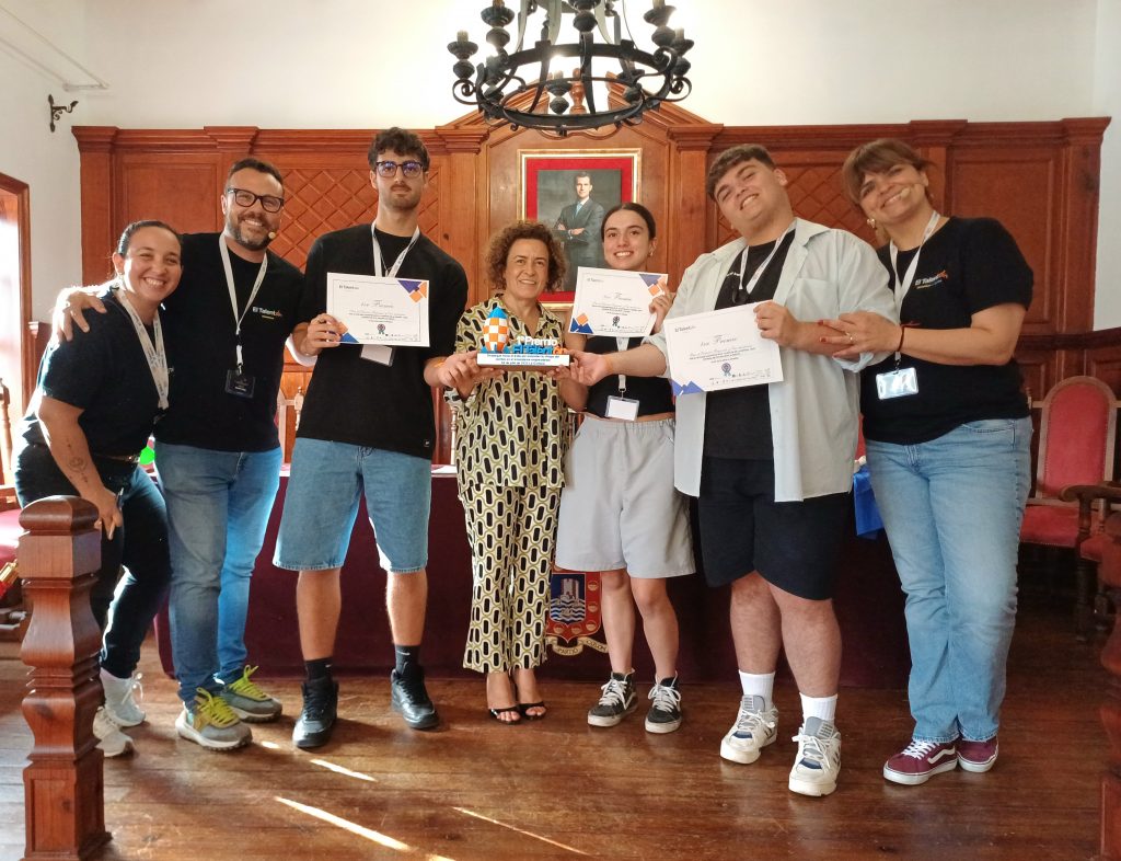 1. PRIMER PREMIO AGÜITAP
