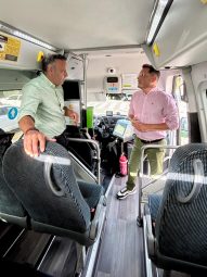 160725 Inversi�n renovaci�n guaguas l�nea 330 (4)