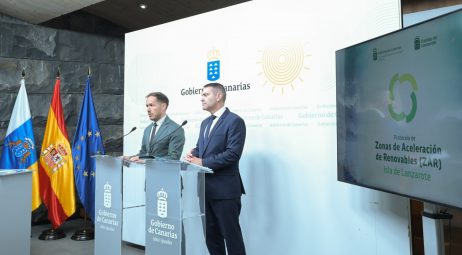 220725-NP-Gobierno-de-Canarias-y-el-Cabildo-de-Lanzarote-firman-el-primer-protocolo-para-desarrollar-las-Zonas-de-Aceleracion-de-Renovables-ZAR