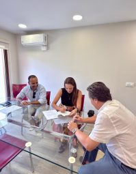 Arona firma notario Fátima Lemes y Javier Baute