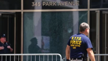 Autoridades de Nueva York despiden con una vigilia a víctimas de tiroteo