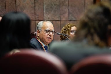 Casimiro Curbelo en la toma de posesión en 2023