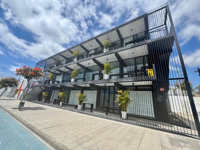 Edificio-Servicios-Sociales-LosLlanos