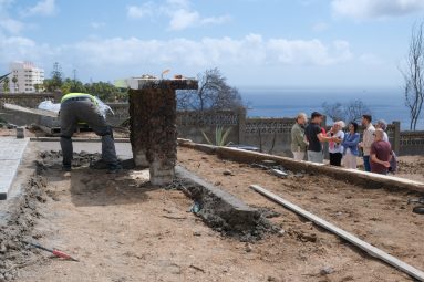 El Ayuntamiento comienza los trabajos de mejora en el entorno del Mirador del Cristo en El Lasso 03