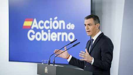 Sánchez comparece en La Moncloa para anunciar el aumento del gasto en Defensa
