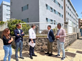 El Gobierno de Canarias invierte más de 3,2 millones de euros en la rehabilitación energética de 110 viviendas en Tenerife 2