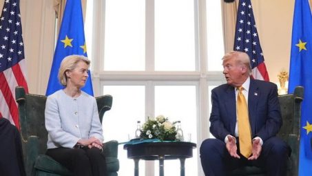 El Gobierno y sus socios acogen con reservas el acuerdo arancelario entre la UE y EE.UU.