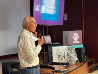 El alcalde de Santa Úrsula, Juan Acosta, en la mesa participativa del casco