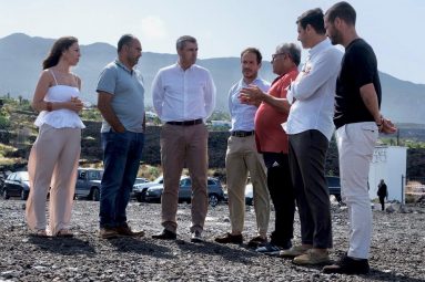 El vicepresidente del Gobierno, Manuel Domínguez durante su visita este fin de semana a La palma.jpg