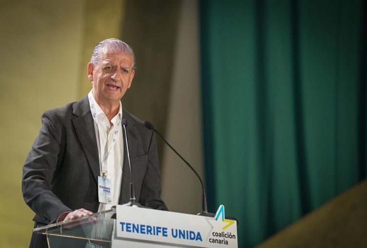 F. Linares