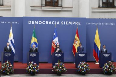 Líderes progresistas piden a la sociedad civil frenar juntos a la ultraderecha