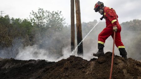 Los Bomberos dan por apagado el incendio de Paüls (Tarragona) tras quemar 3.321 hectáreas