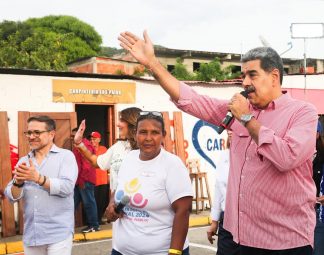 Maduro pide votar el domingo mientras un sector opositor reitera llamado a la abstención