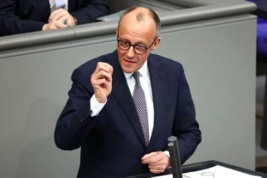 Merz dice que sin el aumento del gasto en defensa en Alemania la OTAN se habría disuelto