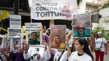 ONG reporta 59 presos políticos excarcelados en Venezuela tras negociaciones con EE.UU.