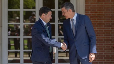 Pradales valora el calendario de inversiones en redes eléctricas asumido por Moncloa