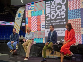 Presentación ExpoDeca en el Santiago Martín 1