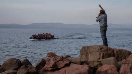Rescatan a 230 inmigrantes al sur de Creta, más de 1100 personas han llegado en 2 días