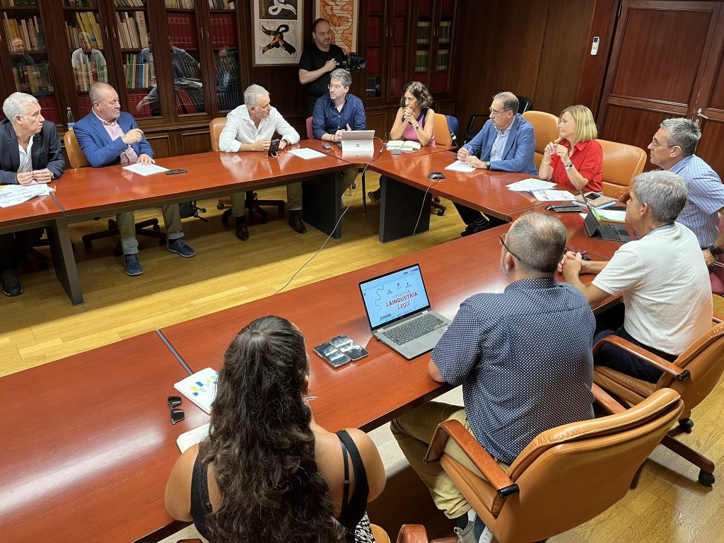 Reunión Industria-Femete-Femepa 2 160725