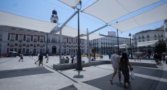 Madrid City Council Defends Its Awnings In Puerta Del Sol