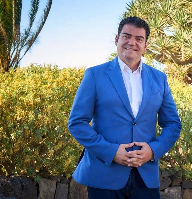 V. Correa