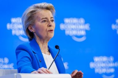 Von der Leyen dice que la UE se prepara para todo escenario en la negociación con EE.UU.