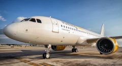 París condena las palabras de Puente sobre los adolescentes judíos expulsados por Vueling