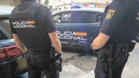 A prisión los tres detenidos relacionados con la entrega en comisaría de un cadáver