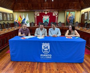 AYTO. PUERTO CRUZ FIRMA CONVENIO 1