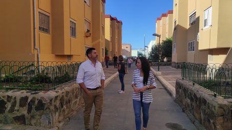 Alejandro Marichal y Lucía JIménez en la Urbanización Las Llaves