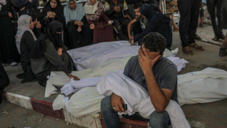 España y otros cinco países piden a Israel el cese inmediato de sus operaciones en Gaza