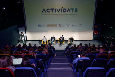FOTO. Mesa redonda técnica en la presentación de ACTIVÍDATE en el Museo Elder
