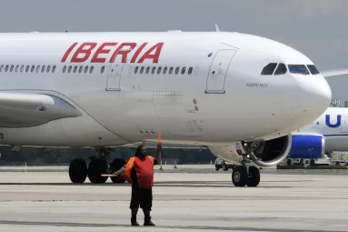 Iberia aumenta a doce el número de vuelos semanales entre España y Puerto Rico