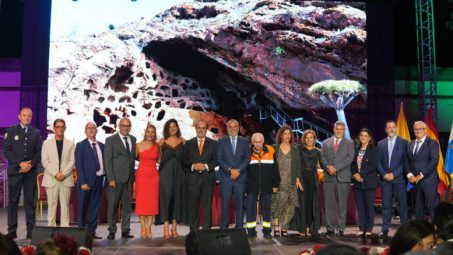 Pregoneros-con-grupos-de-gobierno-777x437