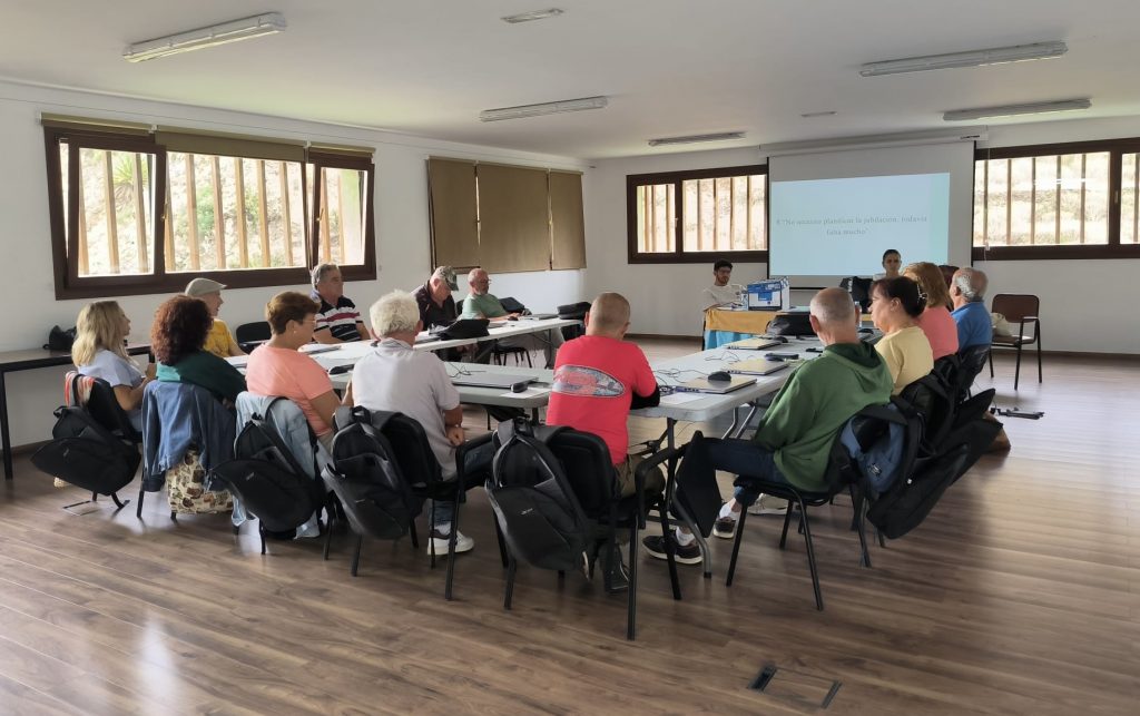 Taller formativo en Hermigua