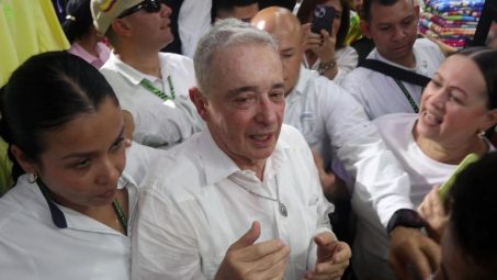 El expresidente Uribe afirma que ya está preparando los argumentos para apelar su condena