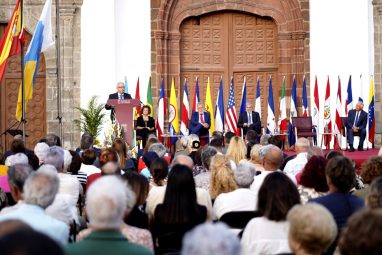 Casimiro Curbelo durante su intervención en las Jornadas Colombinas