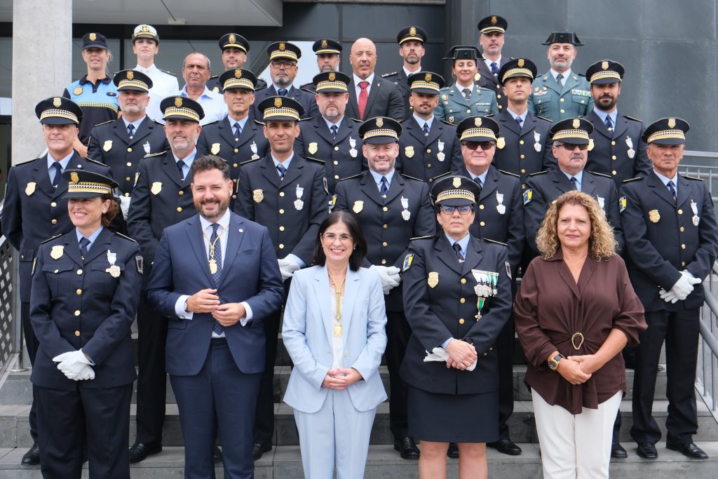 Darias destaca el papel de la Policía Local en un nuevo modelo de ciudad más próximo a la ciudadanía 3