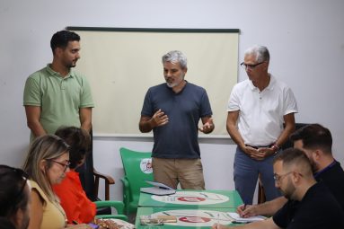 El concejal David Hernández inaugura la charla de Aqualia sobre saneamiento (I)