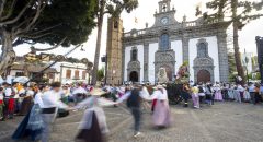 La 73º Romería-Ofrenda del Pino se celebra el domingo, día 7, congregando en Teror a toda Gran Canaria