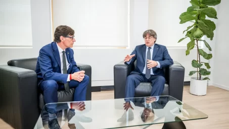 Illa ve su primera reunión con Puigdemont