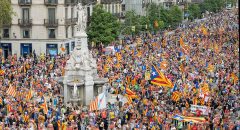La pluralidad, la convivencia y la lengua centran el acto central que cierra la Diada