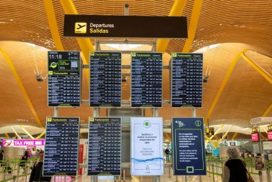 Las compañías aéreas programan otro récord  de asientos para la temporada de invierno  después de un verano histórico en los  aeropuertos 